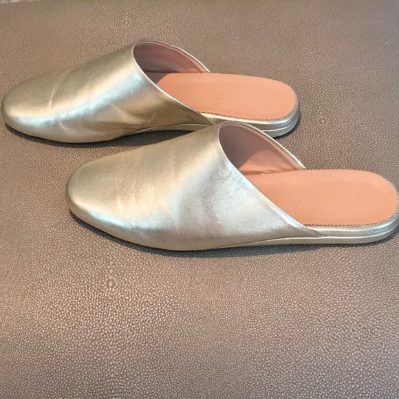 J. Crew Slip-On Leather Flats  (9.5) - Picture 5 of 8